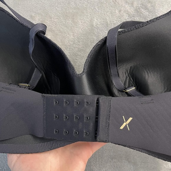 Knix Bra Womens 8 Black Wireless T Shirt Seamless Padded Adjustable Strap - Picture 4 of 5